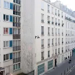 Charming 52 M Renovated Close To Montmartre